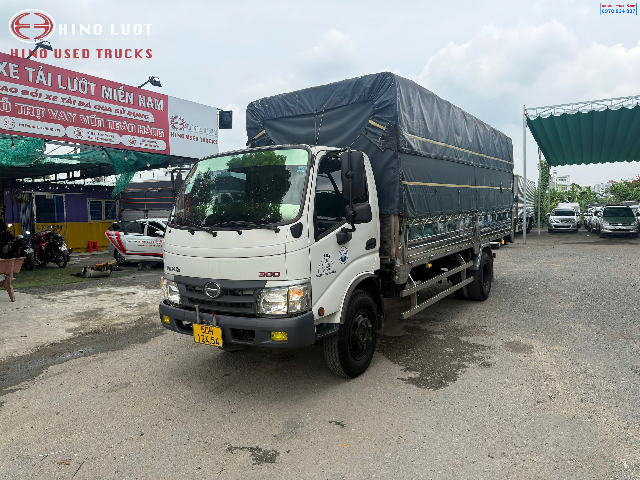 Xe Tải Hino DUTRO XZU353L 3.49 Tấn Đời 2021